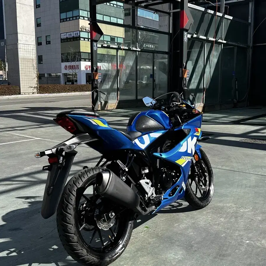 19년식 스즈키 GSX-R 125 팔아요