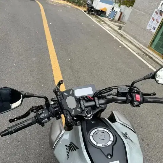 혼다 cb125r 21년식 판매합니다