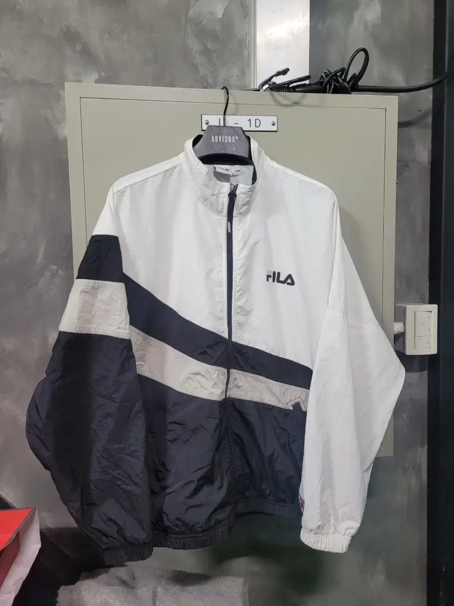 FILA 휠라 바람막이 XL105-3XL115