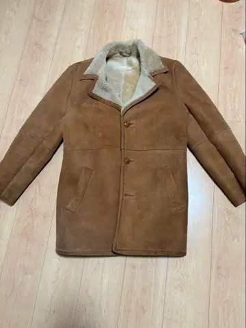 SCHOOT 보어 런치 재킷 세 번째 버튼 결품