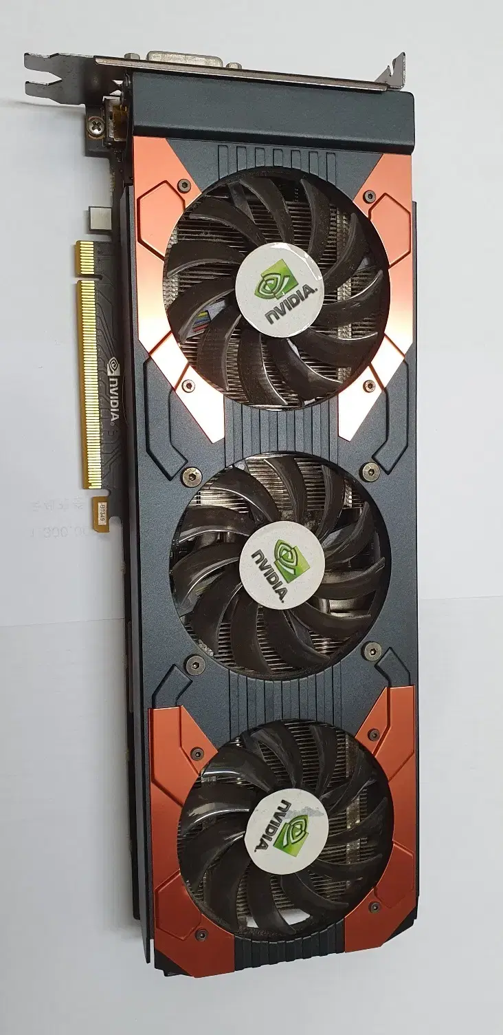 MANLI GTX1080 8G 그래픽카드 팝니다.