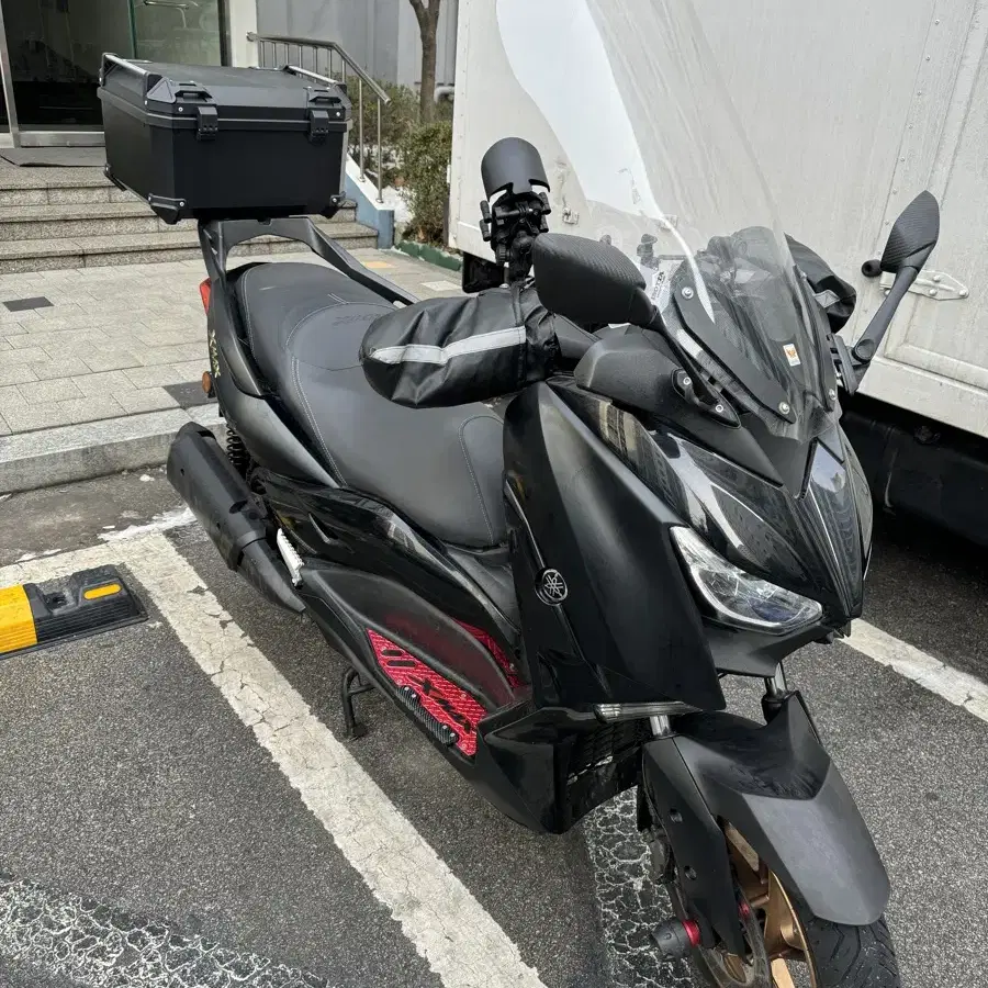 야마하 xmax 300 2022년식 27000km