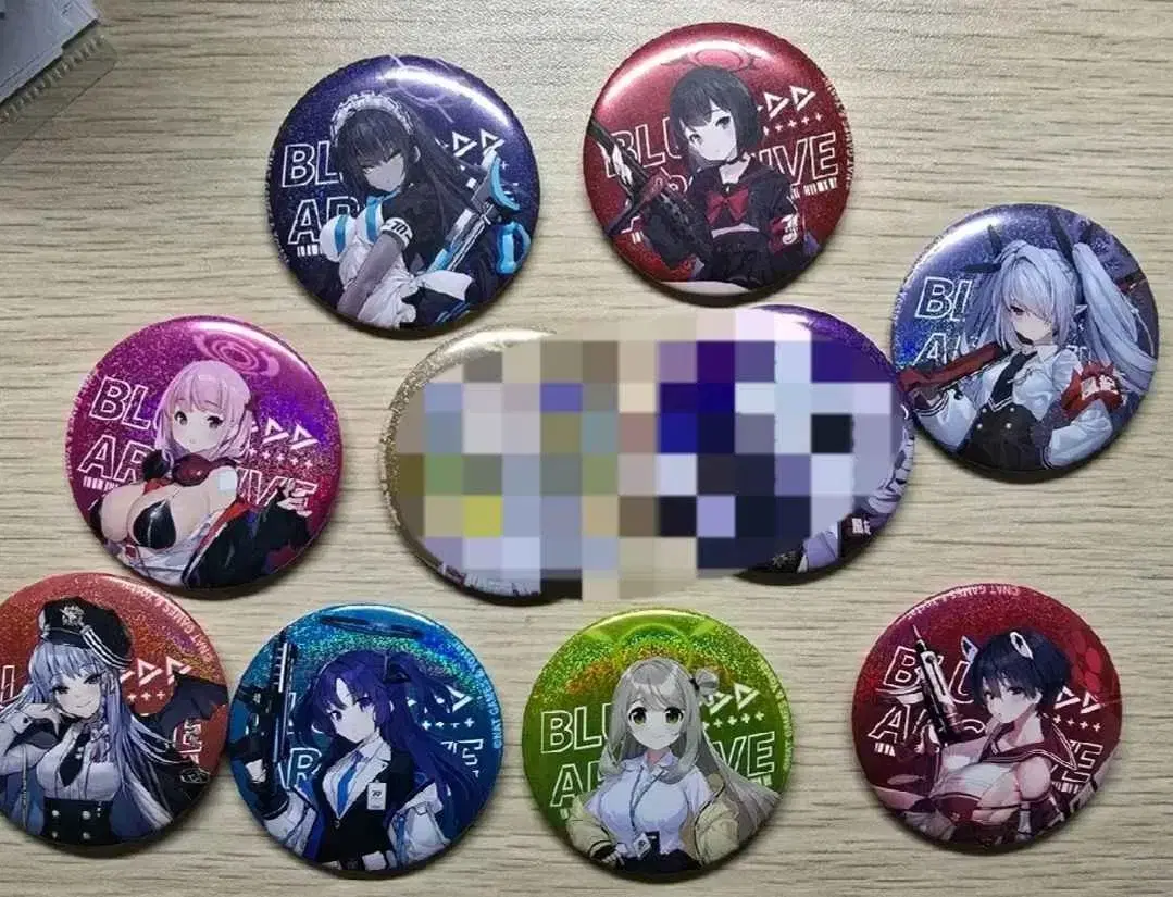 Bloo Archive Yuuka Nonomi mashiro Tsubaki haruna Karin Iori Official Can Badge