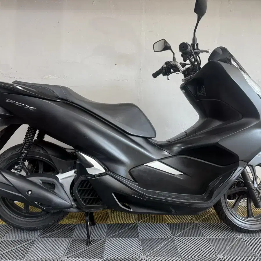 더뉴 pcx125