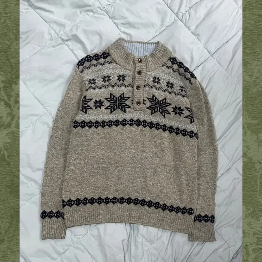 Vintage knit