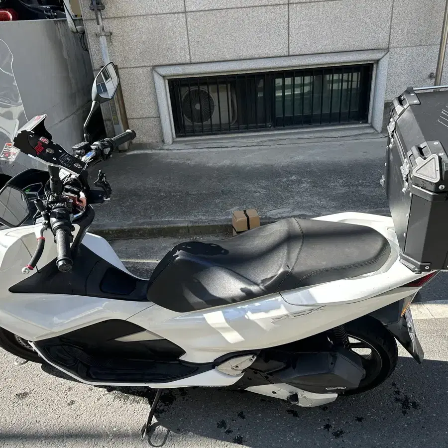 pcx125cc 19년식팝니다