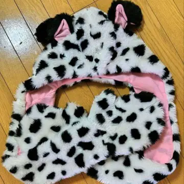 [ 디즈니]101마리의 강아지 후드 부착 머플러 장갑 달마시안