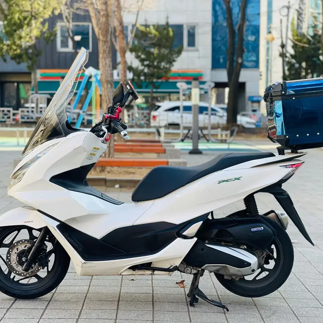 [혼다] PCX125 2022년식 차량 최저가 판매 합니다.