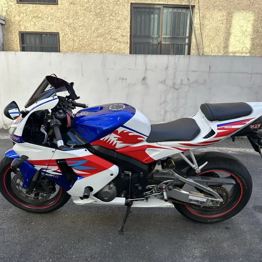 2006년식 cbr600rr 판매합니다