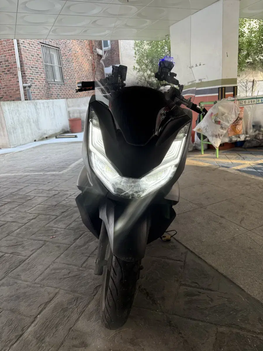 pcx125 21년식 팝니다~