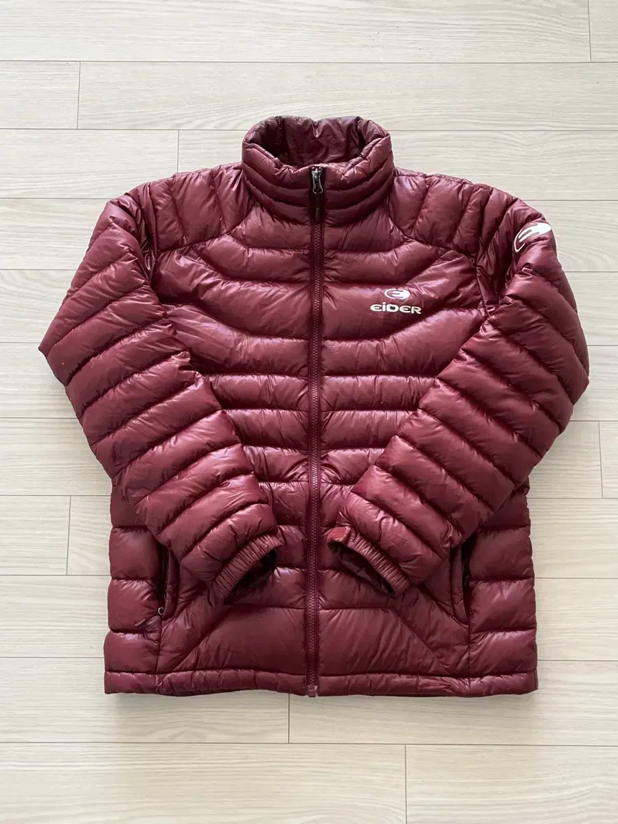 EIDER 아이더 700 경량 패딩 와인 컬러 M (95-100)