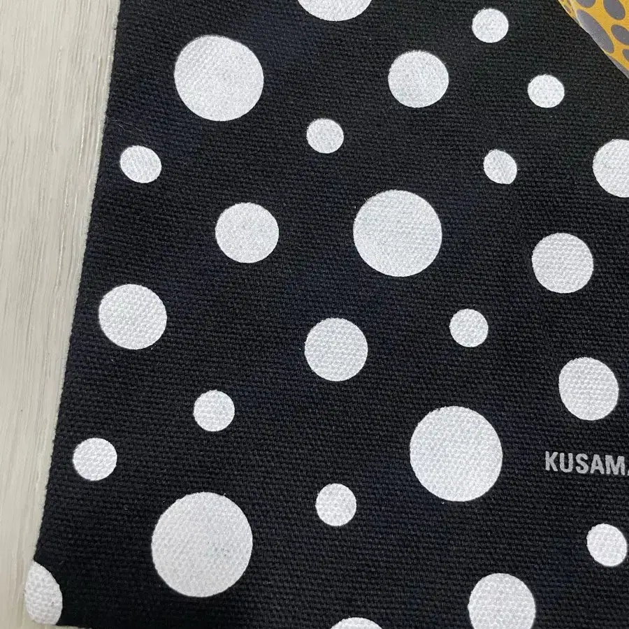 KUSAMA YAYOI 쿠사마야요이 에코백