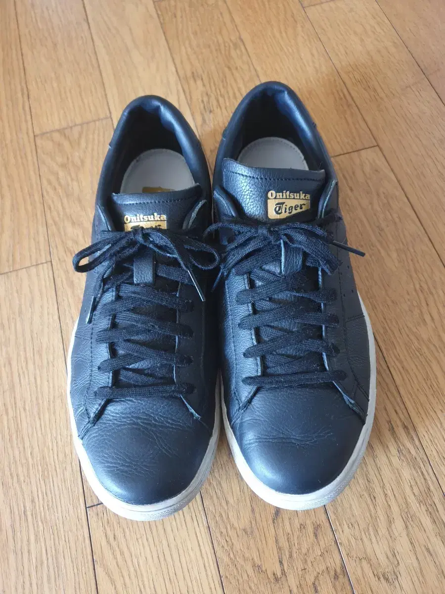 Onitsuka Tiger가죽운동화 D715L 270