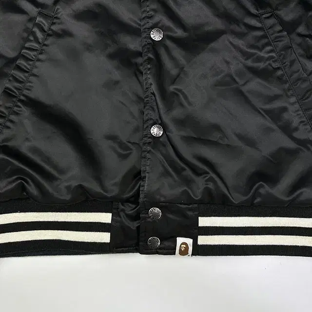 BAPE 22SS 베이프 리버시블 바시티 자켓