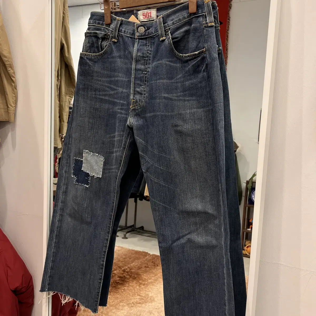 Levis 리바이스 501 빈티지 패치 컷팅 데님 팬츠 (29inch)