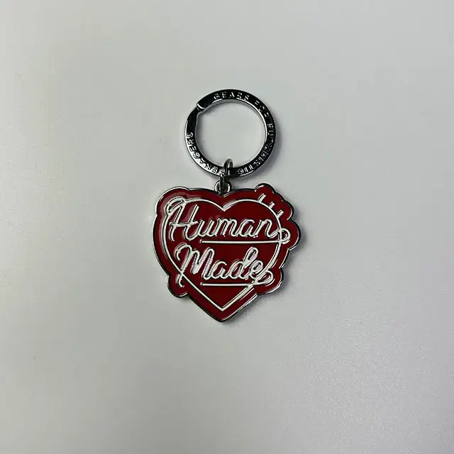 HUMAN MADE Heart Keyring 휴먼메이드 키링