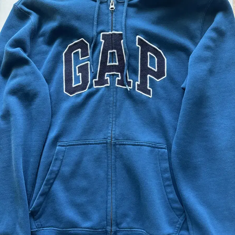 GAP 파란색 후드집업