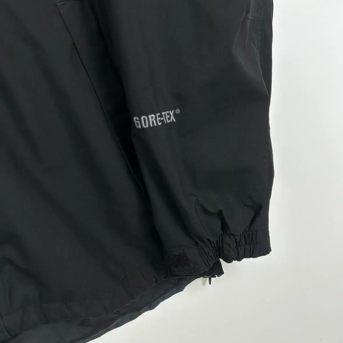 Columbia GORE-TEX 고프코어 후드 바람막이