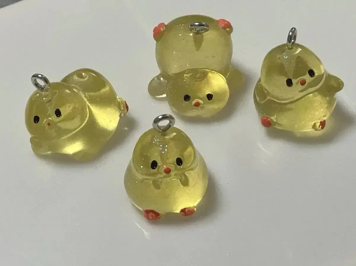 keyring /Beatskeyring Mobile phone AirPods collectbook Good luck