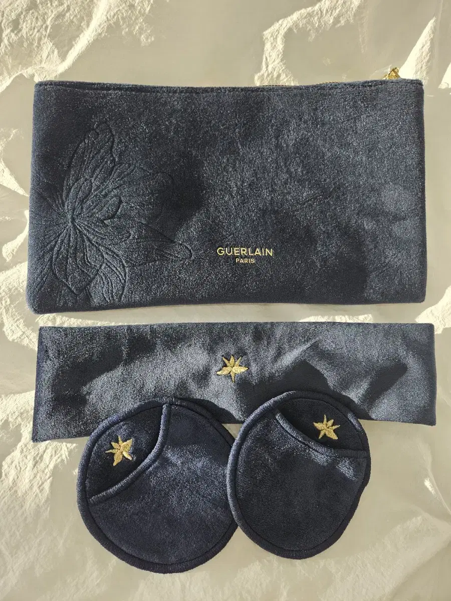 Guerlain Orchid Powder Pouch Set