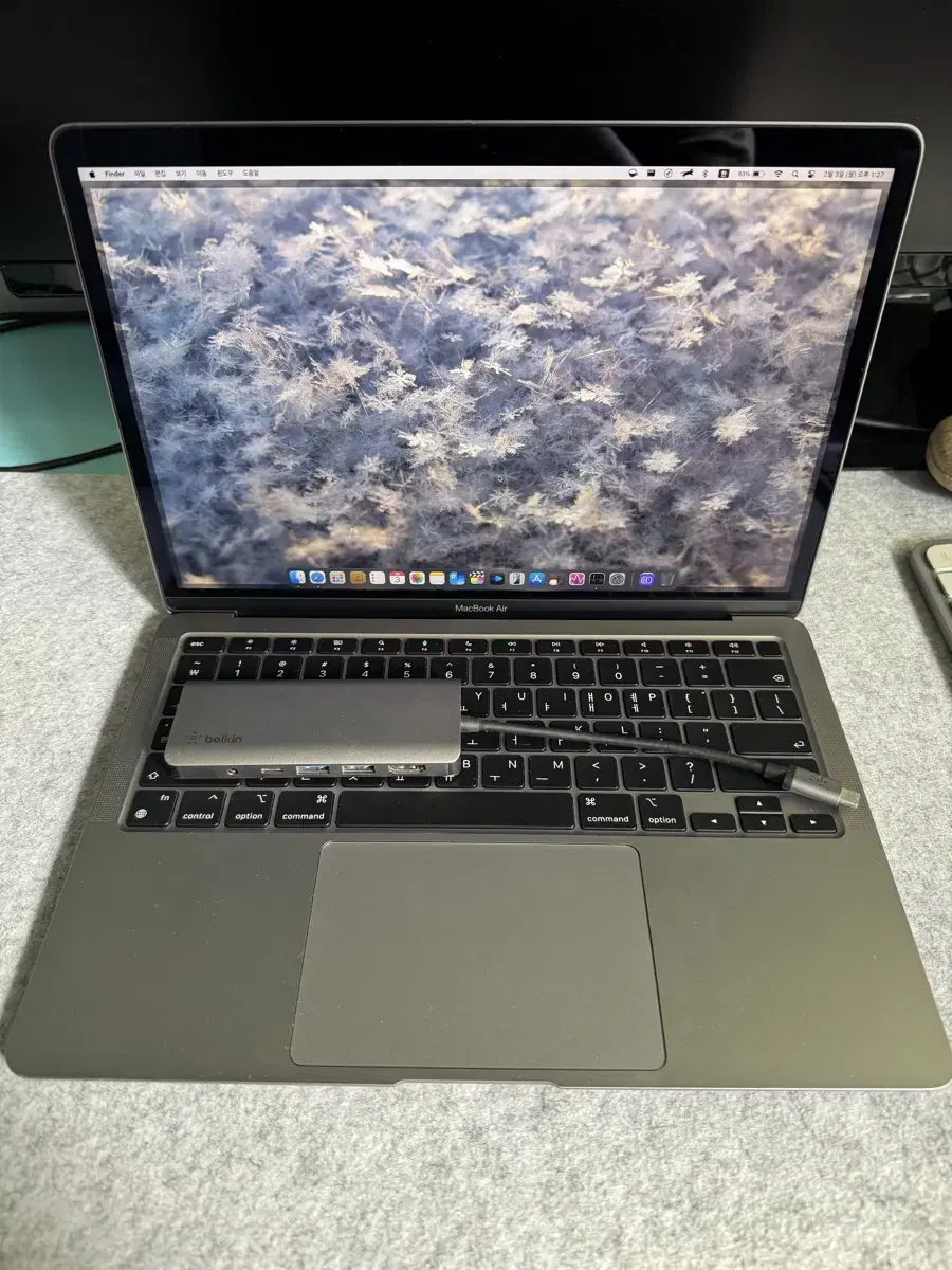 MacBook Air M1 8/7 16 256