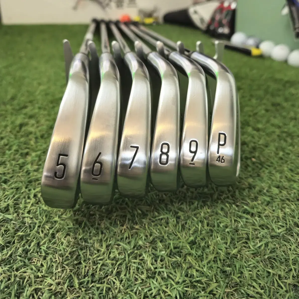 타이틀리스트 T100[3세대] NSPRO MODUS3 TOUR115 S