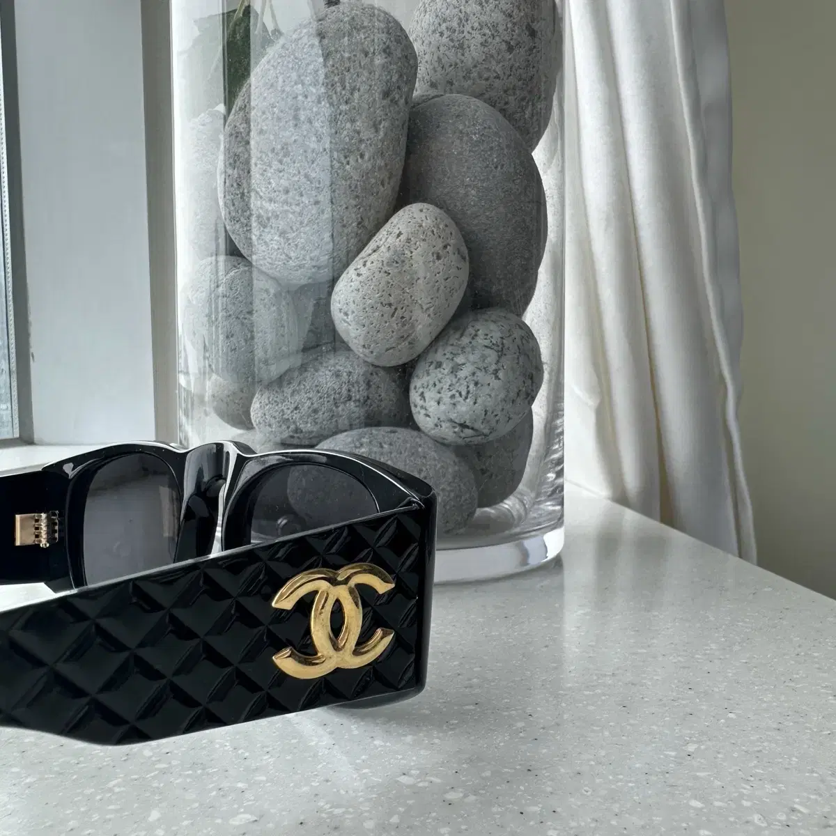 샤넬 chanel 01450 94305 로고 선글라스