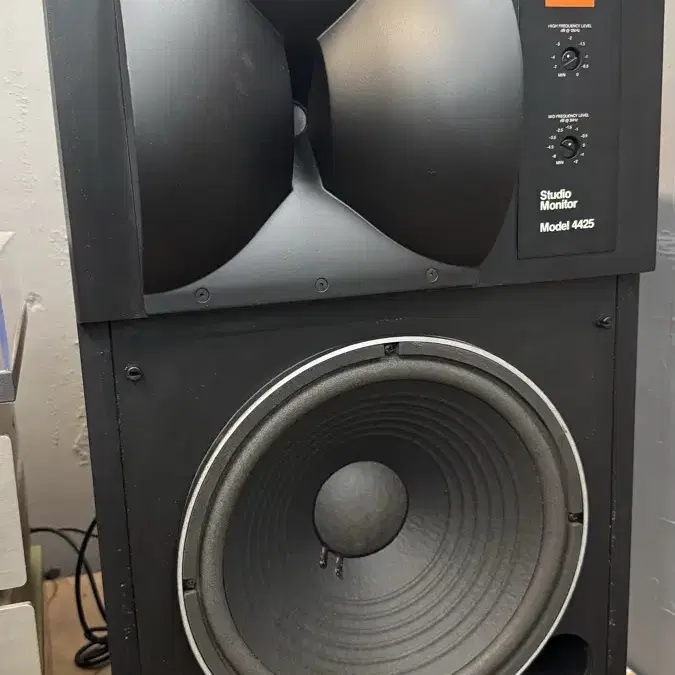 JBL Studio Monitor Model 4425