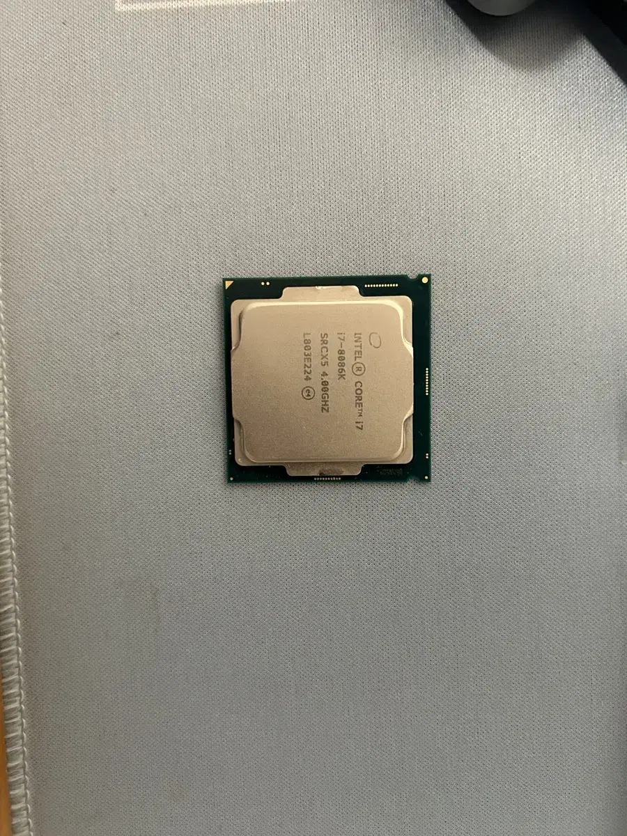 i7 8086k cpu 판매 + 막시무스 x 히어로 z370 메인보드