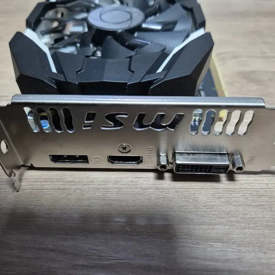 msi gtx 1060 3GB 미사용 S급 판매합니다