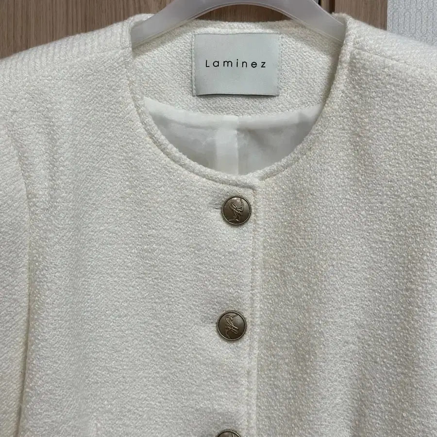 라미네즈 트위드 자켓 tweed button jacket 아이보리 판매합