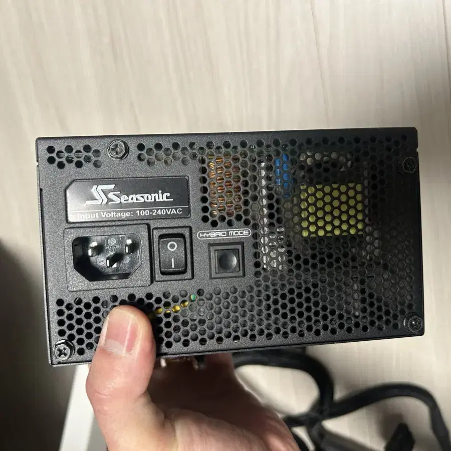 시소닉 플래티넘 850w