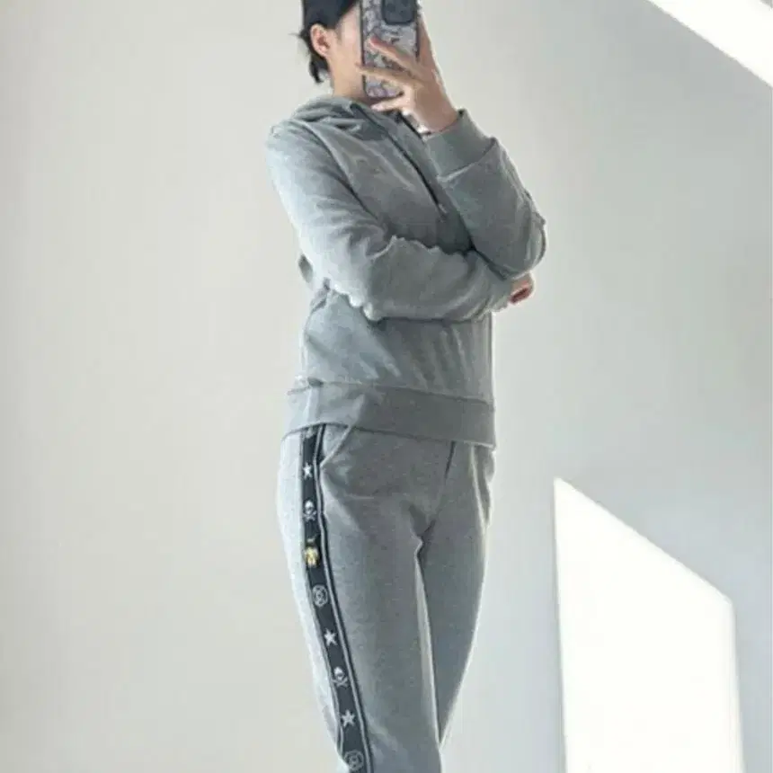 여성골프웨어 BEARBRICK HOODIE & PANTS