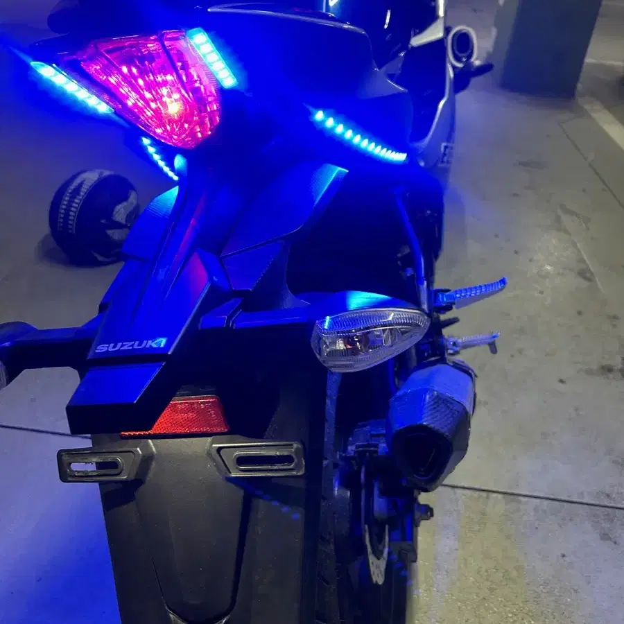 gsxr 125 20년식 급처합니다