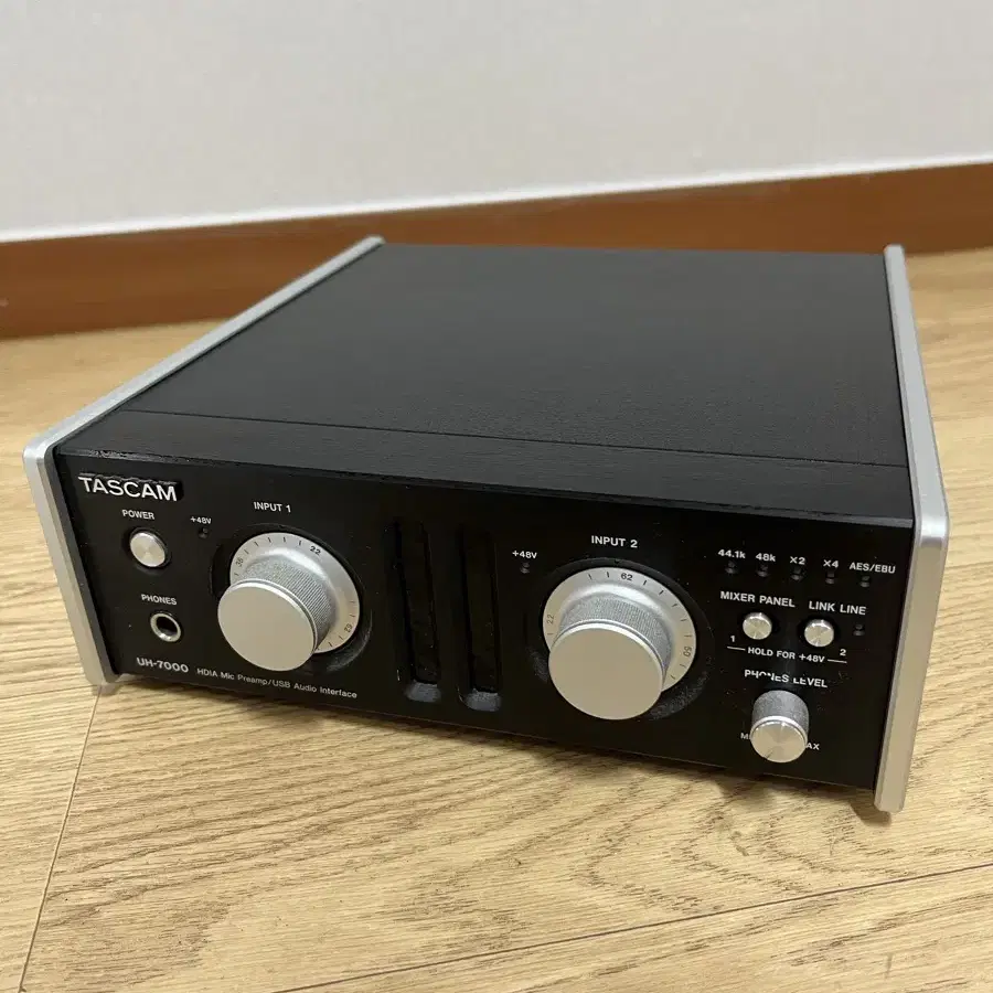 tascam uh-7000 오디오 인터페이스