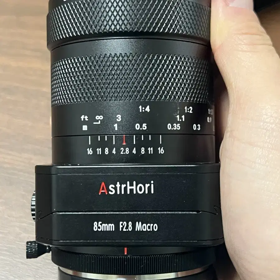 아스트로호리 85mm f2.8 마크로 틸트 렌즈