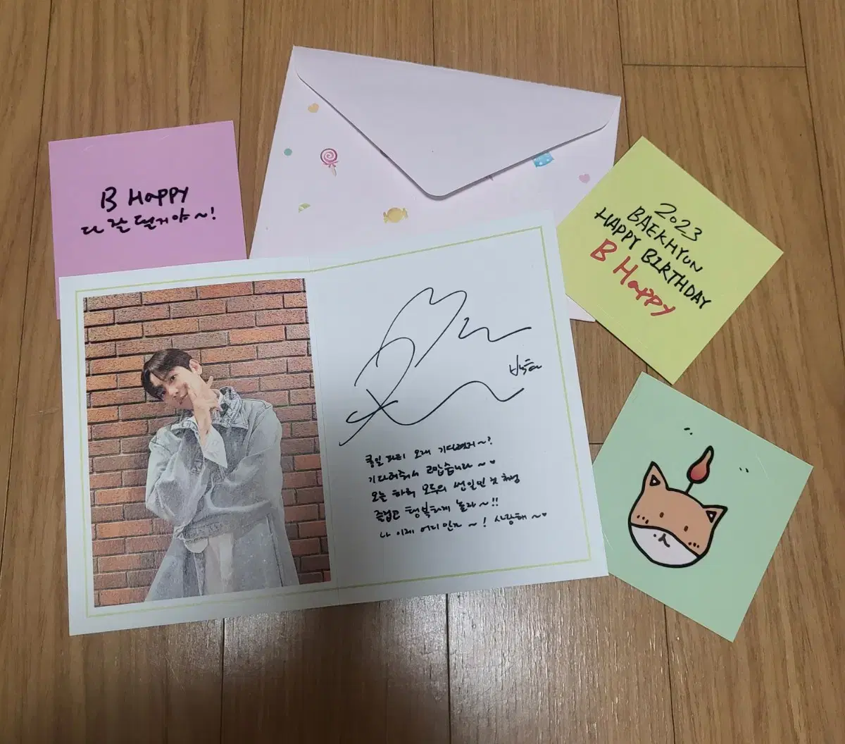 baekhyun 's Birthday Party WTS Postcard + Sticker