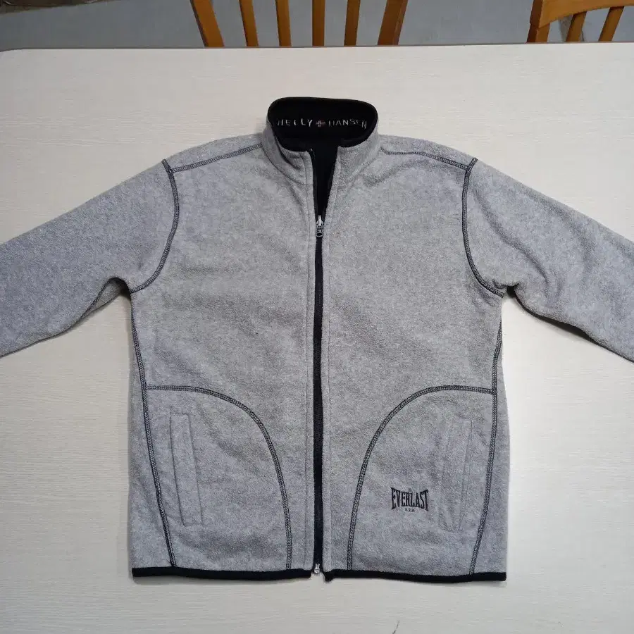 M95 HELLYHANSEN 리버서블 플리츠 자켓 M-816