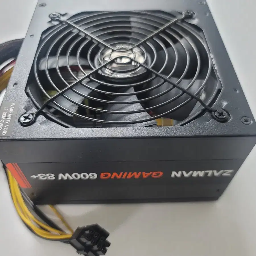 잘만 GAMING 600W 83+ 정격 파워서플라이