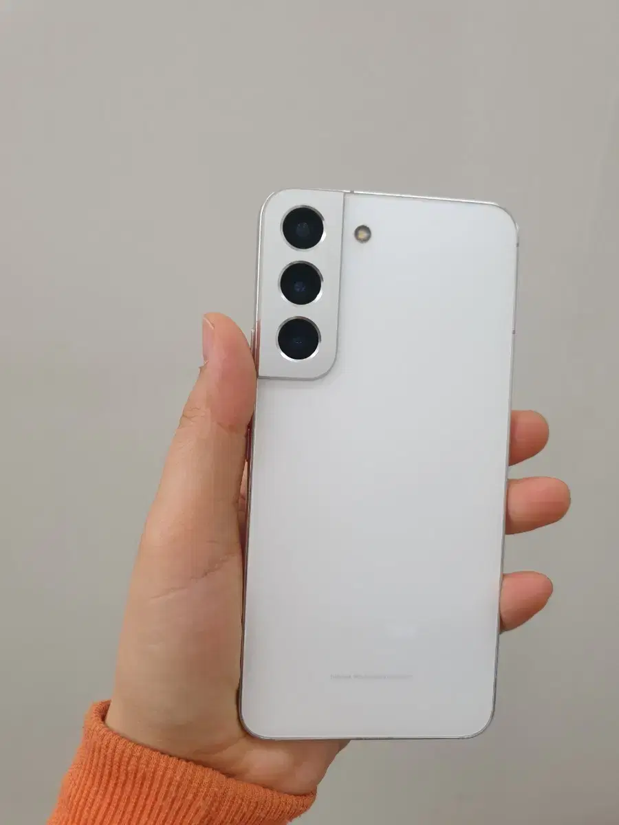 당일발송 갤럭시 S22 256GB 화이트 AA급 부산중고폰