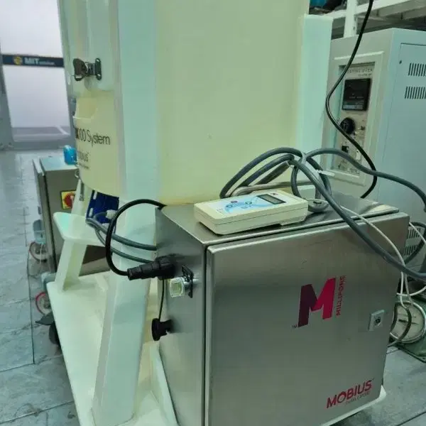 Millipore mobius MIX100 System