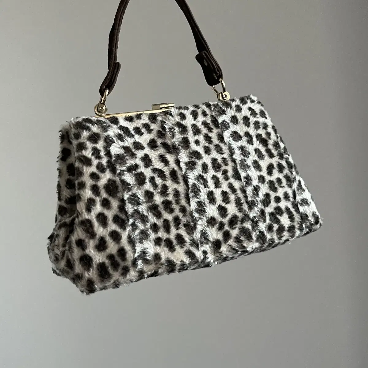 Leopard 2way fake fur mini Bag