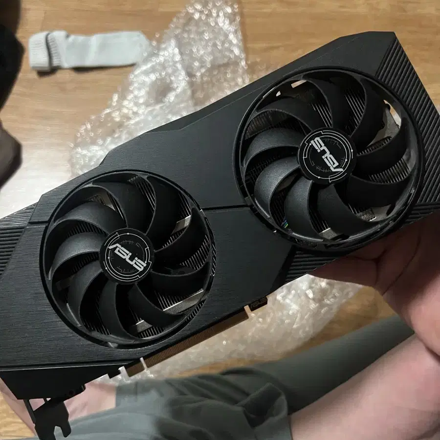 ASUS RTX2070super