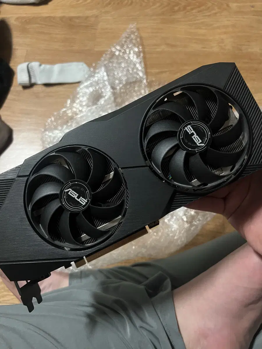 ASUS RTX2070super