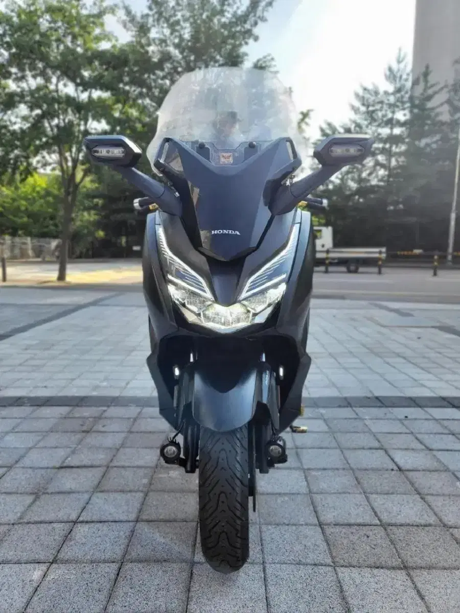 혼다포르자300cc 20년식 9만대 팝니다