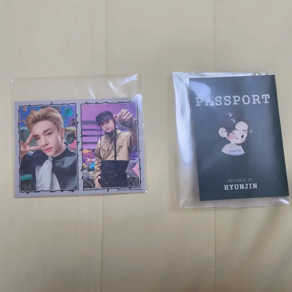 스키즈 현진 더사운드스티커와 황현진여권 현진passport