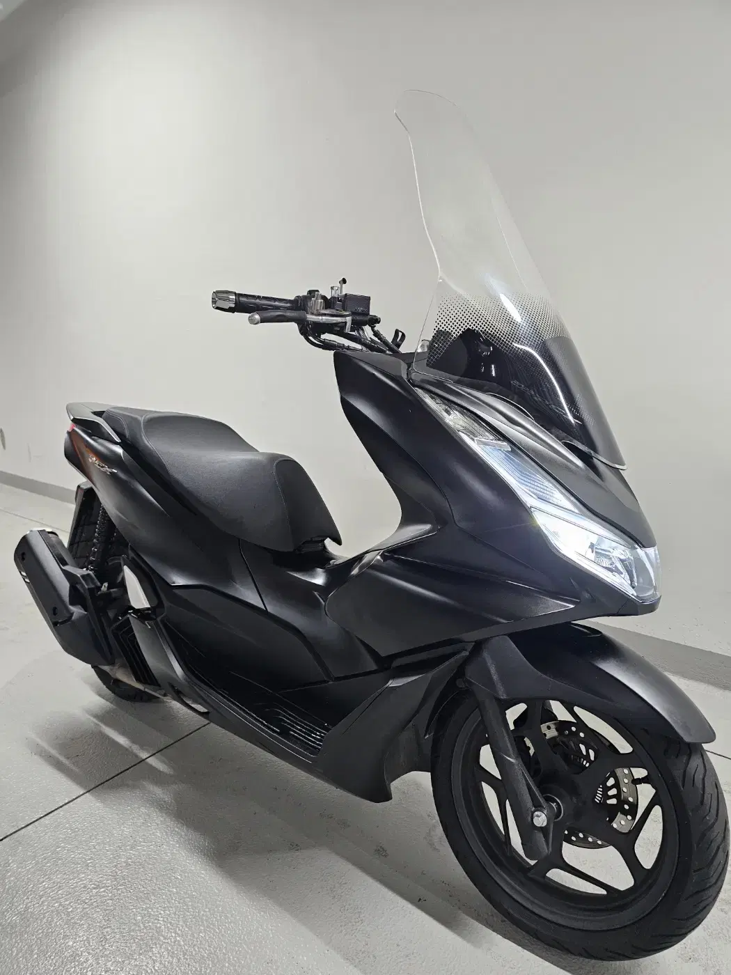 [ GB바이크 ] 2022년식 관리잘한 혼다 pcx125 판매합니다 .