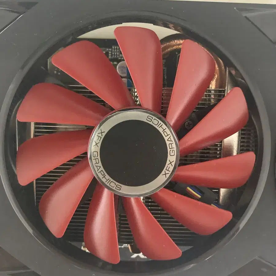 XFX 라데온 RX570 4GB 그래픽카드 팝니다