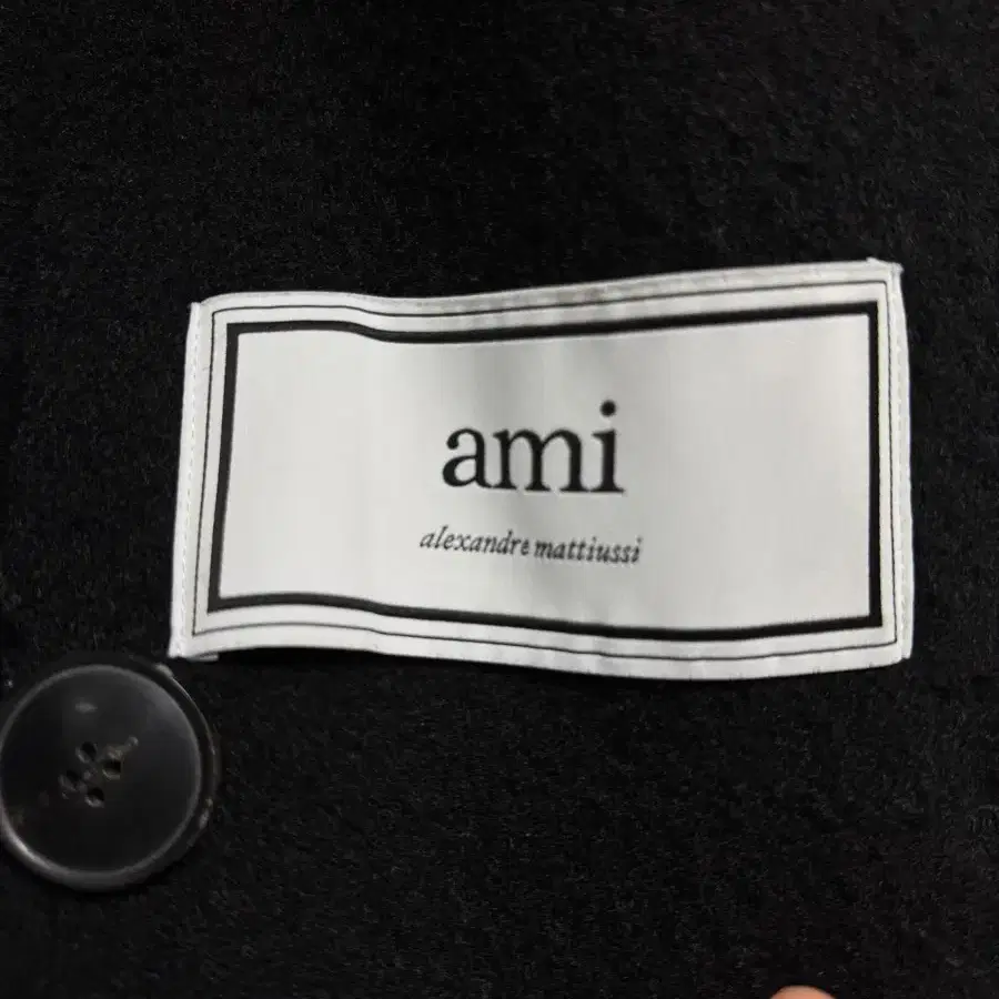 ami 아미 21fw 부클 더블코트