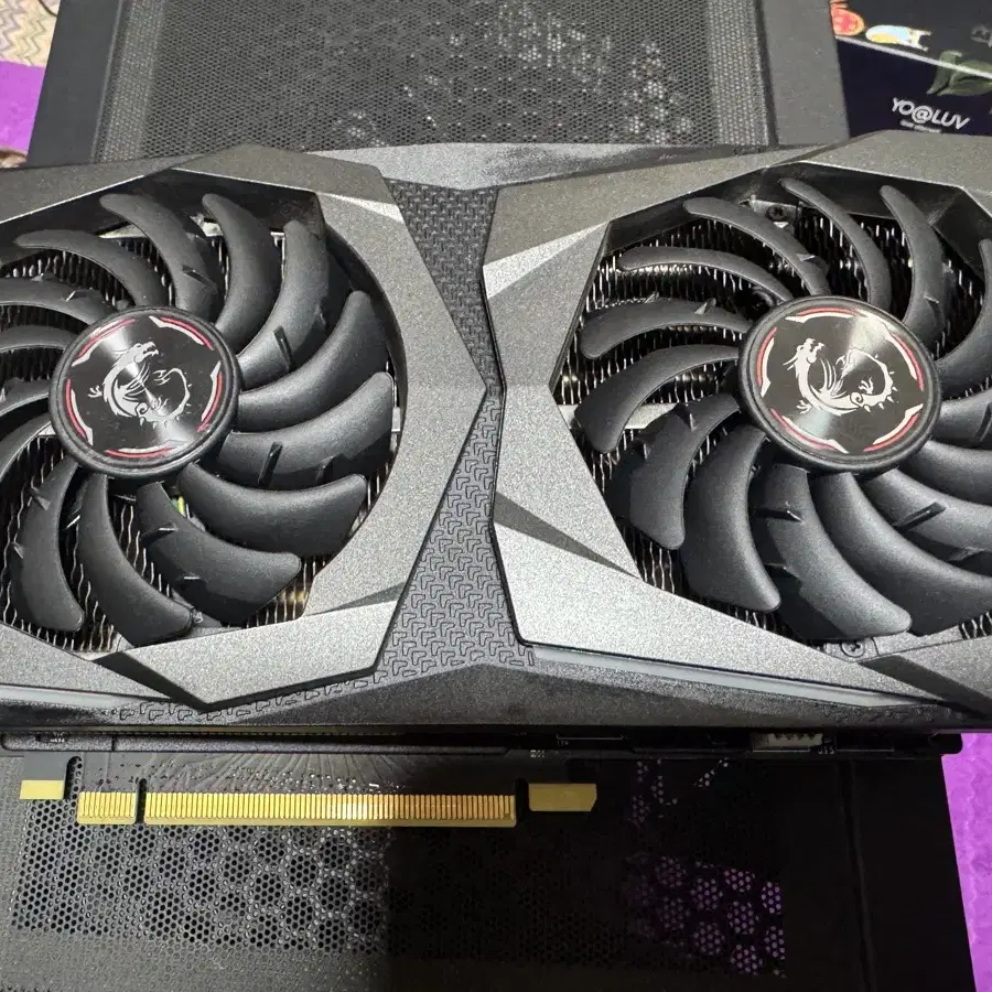 MSI RTX 2060 게이밍z 트윈프로저 6GB 중고 팝니다